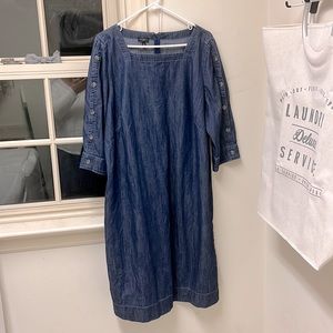 Talbots lightweight denim shift dress. Button accents  & 3/4 sleeves. Size 16W.